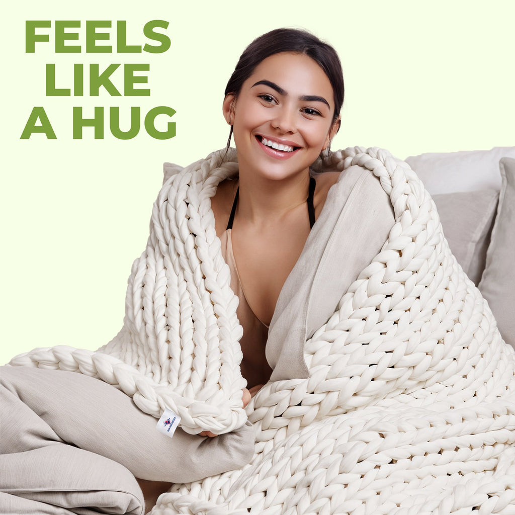 Chunky Knit Blanket – Handwoven, Soft & Cozy Throw